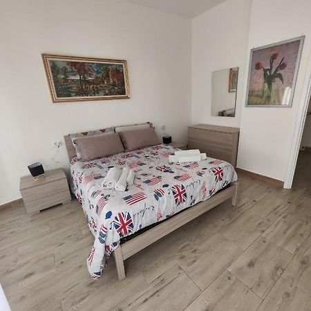 Appartamento C&Y Torelli 1 诺瓦拉 外观 照片