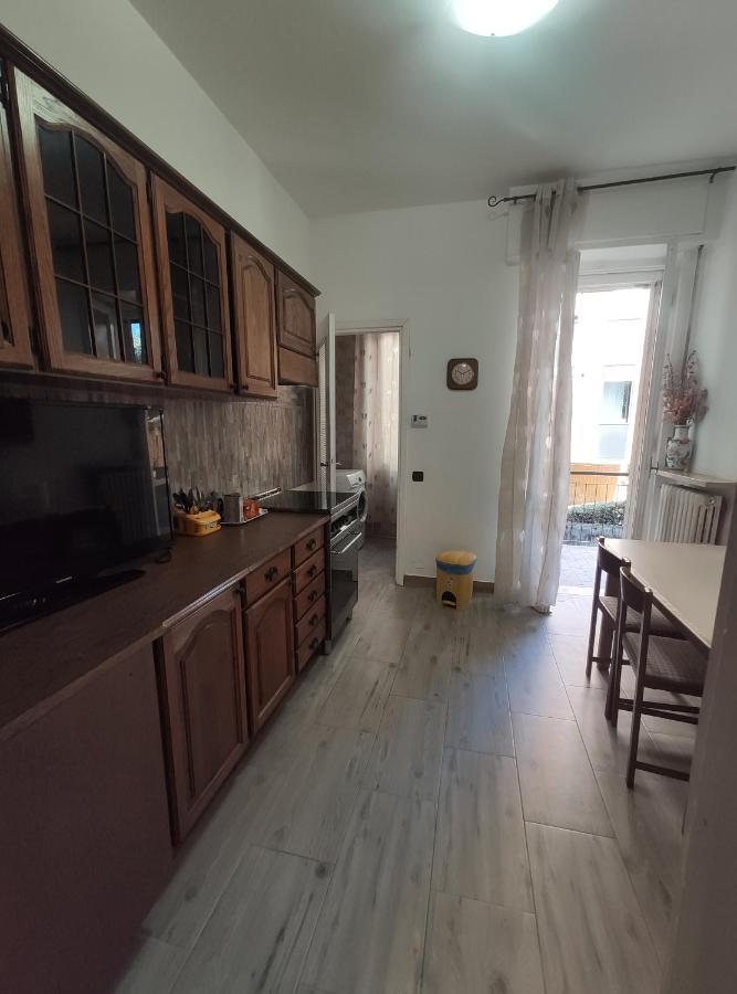 Appartamento C&Y Torelli 1 诺瓦拉 外观 照片